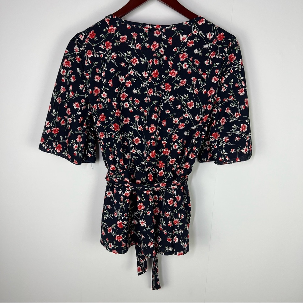 SHEIN Tie Front Peplum - Picture 2 of 6